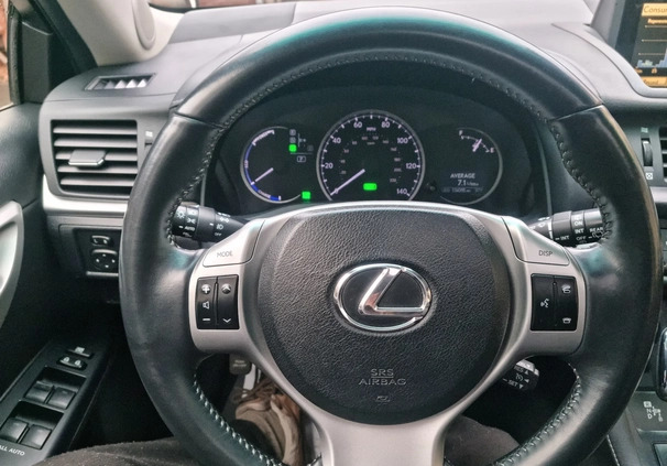Lexus CT cena 45480 przebieg: 217000, rok produkcji 2012 z Białystok małe 211